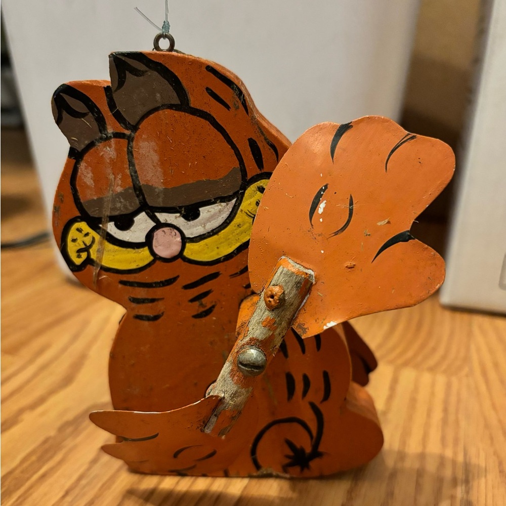 Very Rare GARFIELD Whirligig.Yard  decoration. Windmill legs run in the breeze